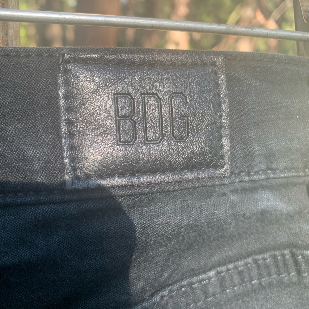 BDG Urban Outfitters cropped stretch black high waisted boyfriend jeans - Picture 6 of 8